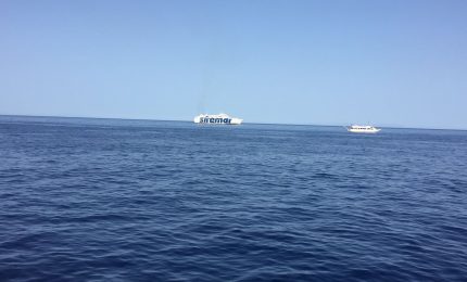 Avaria alla nave Isola di Stromboli: turisti bloccati a Stromboli dalle 14 e 30 di oggi