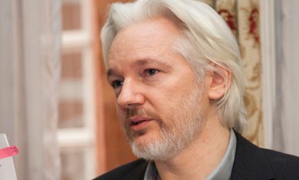 Quando tra il 2004 e il 2011 Julian Assange svelò i reali interessi degli Stati Uniti in Afghanistan (video Byoblu)/ SERALE