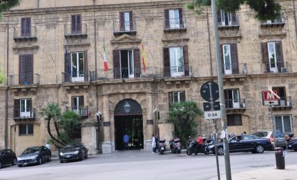 Avviso 22 della Regione siciliana: pi&ugrave; della met&agrave; dei tirocinanti aspetta i pagamenti. Dipendenti regionali 'affaticati'...