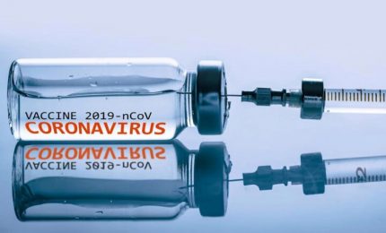 Morto di Covid un infermiere vaccinato. Domanda: che succeder&agrave; se i vaccini anti-Covid non dovessero dare i risultati sperati?/ SERALE