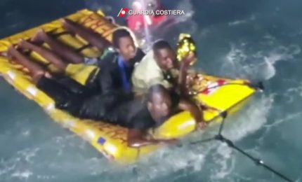 Affonda barcone a Lampedusa, salvati 125 migranti