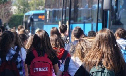 I tagli ai trasporti per gli studenti siciliani: la sinistra siciliana dovrebbe 'interrogare' se stessa