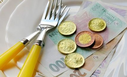 L'Italia 'europeista' vuole tassare anche le mance!