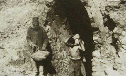 Quando gli inglesi fecero fallire i proprietari siciliani delle miniere di zolfo con una volgare speculazione