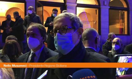 Vaccino, Musumeci "Terza dose essenziale, la far&ograve; a met&agrave; dicembre"