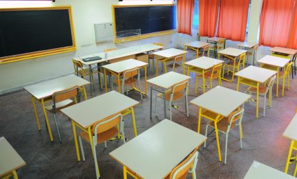 In Sicilia &ldquo;gialla&rdquo; scuole aperte da luned&igrave;, perplessit&agrave; dalla Regione