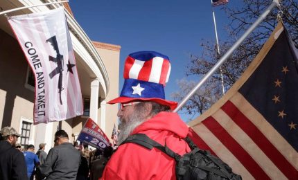 Nella profonda America i "diritti di genere" si difendono anche con le armi