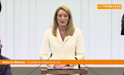 Parlamento Ue, neo eletta Metsola ricorda Sassoli "Grazie David"