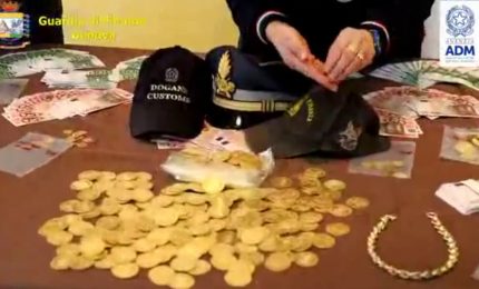 Genova, sequestrati contante e monete per 600 mila euro