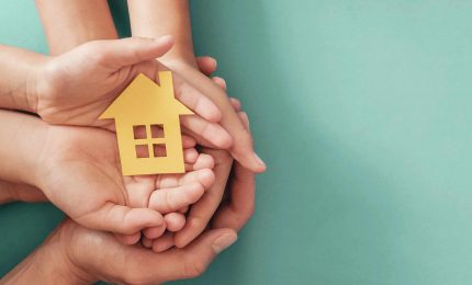 La Regione siciliana 'sparagna' su minori e persone con storie di sofferenza fisica o psicologica: la denuncia di Marianna Caronia