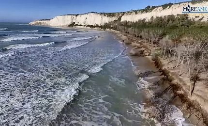 ... e così il mare si 'mangiò' anche la pineta di Eraclea Minoa! (VIDEO)
