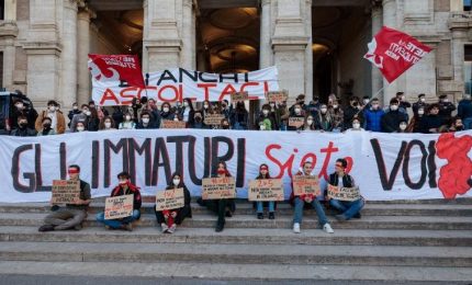 Le proteste degli studenti contro l'alternanza scuola-lavoro sono il simbolo del fallimento del PD e dei sindacati tradizionali (e non solo)