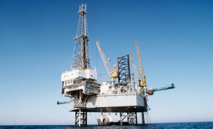 L'ultimo imbroglio politico del Governo Draghi: pochi soldi per il caro-bollette e ritorno delle trivelle in mare e in terra!