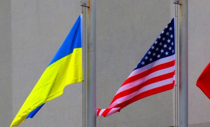Crisi in Ucraina: tutto nasce dagli USA che hanno bisogno di gesti di forza per esorcizzare la loro debolezza