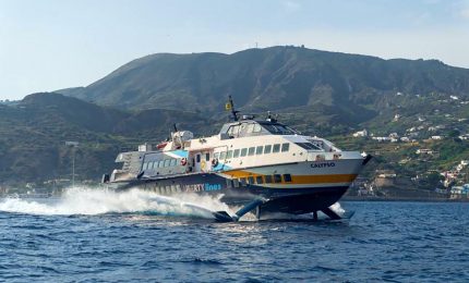 Trasporti via mare Sicilia-Isole Minori: interrogazione 'bomba' del gruppo parlamentare dei grillini all'Ars