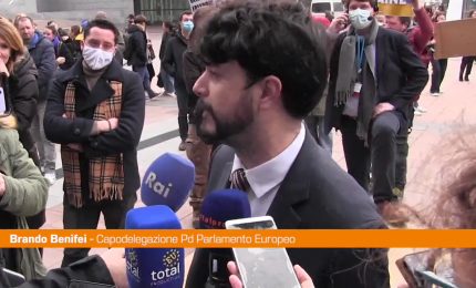 Ucraina, Benifei: "Priorit&agrave; fermare la guerra e difendere la libert&agrave;"