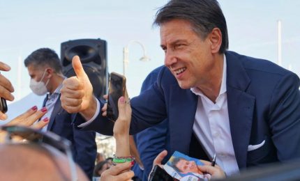 Per Conte e i grillini il No all'aumento del 2% del PIL per le spese militari &egrave; l'ultima occasione per provare a salvarsi