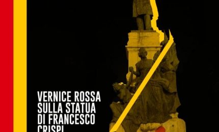 Francesco Crispi tinto di rosso come il sangue dei protagonisti dei Fasci siciliani fatti 'scannare' da questo siciliano ascaro