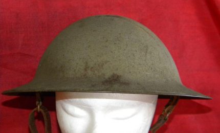 Guerra in Ucraina/ E spegnete le Tv con l&rsquo;elmetto: sparano minkiate