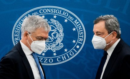 La manovra anti-crisi del Governo Draghi aiuta autotrasportatori e gestori di luce e gas e penalizza le famiglie/ MATTINALE 601