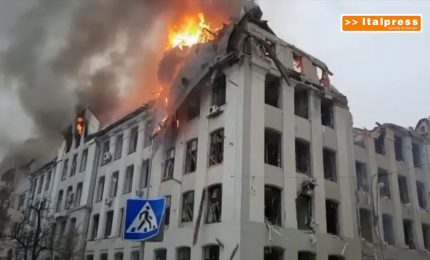 Kharkiv, i razzi russi sull'Universit&agrave;