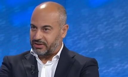 Medici e infermieri ucraini al posto di medici e infermieri italiani sospesi perché non vaccinati contro il Covid. E' normale?/ SERALE