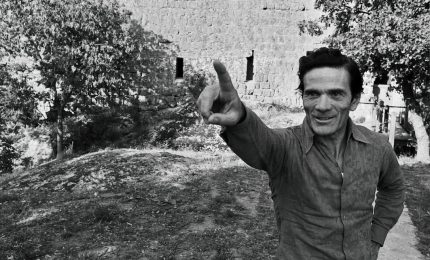 Pasolini: "Il coraggio intellettuale della verità e la pratica politica sono due cose inconciliabili in Italia”