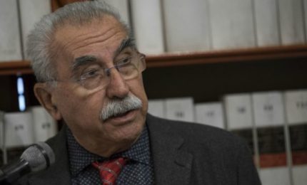 Due anni fa ci lasciava Giulietto Chiesa. Noi lo ricordiamo con questo video sul golpe nazista in Ucraina del 2014