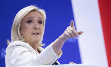 Marine Le Pen vuole che la Francia lasci il comando militare unificato della NATO