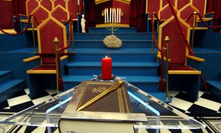 Lo  Zar cattivone &egrave; stato eletto democraticamente, il Governo italiano dalla &ldquo;Grande Loggia Massonica degli Oligarchi Europei"