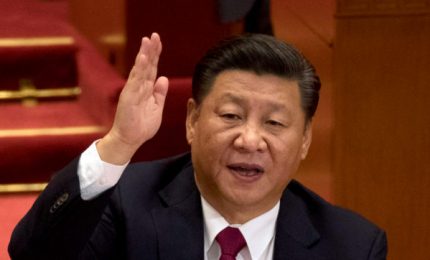Messaggio della Cina di Xi Jinping ai Paesi UE: gli USA stanno provando a lavarvi il cervello per portarvi verso armi e insicurezza