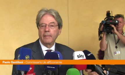 Gentiloni "Prolungato stop patto stabilit&agrave; contro recessione"
