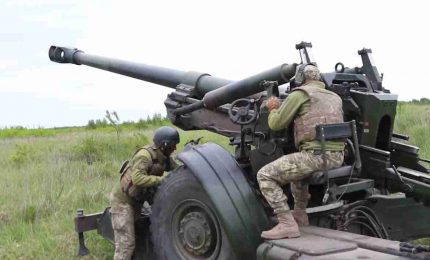 La farsa americana dei treni ucraini pieni di grano e Polonia e Italia che lavorano per la 'pace' portando armi in Ucraina!