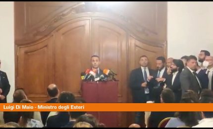 Di Maio "Lasciamo il M5s, adesso inizia un nuovo futuro"