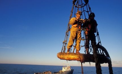 Lavoratori marittimi? I nuovi 'schiavi' del nostro tempo. E in Sicilia i monopolisti del mare fanno quello che vogliono/ SERALE