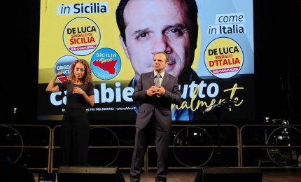 Elezioni, De Luca “Ho rifiutato accordo con Renzi. In Sicilia vinco io”
