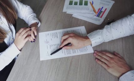 Cassa integrazione in calo a luglio, -80% in un anno