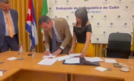 Medici cubani in Calabria, firmato l'accordo