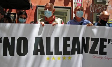 Poveri grillini siciliani, il PD gli ha imposto nel simbolo della lista il nome della candidata alla presidenza della Regione