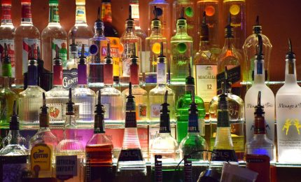 Pazza America: per il 71% degli abitanti l'alcol fa male ma il 67% beve!