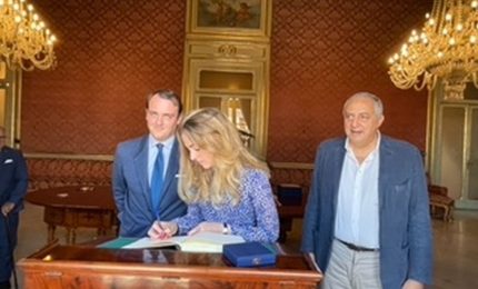 I giovani Borbone tornano a Palermo e Monreale a un anno dalle nozze
