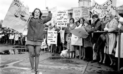 Linda Lens esempio di donne da combattimento "capaci di tutto" nella Seconda guerra mondiale