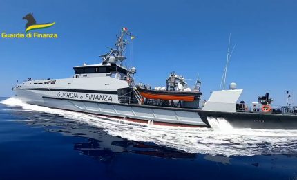 Guardia di Finanza, Pattugliatore Osum fa tappa a Reggio Calabria