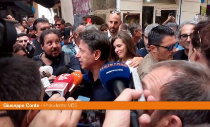 Conte "Napoli non &egrave; solo reddito di cittadinanza"