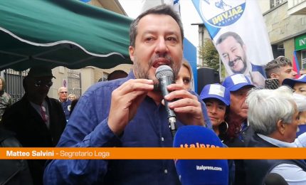Salvini "Un referendum per dire no a obbligo auto elettriche dal 2035"