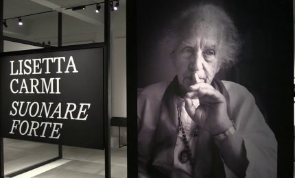 Le foto di Lisetta Carmi in mostra a Torino