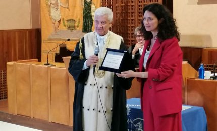 L&rsquo;Universit&agrave; di Palermo rende omaggio a Quatriglio con una targa in memoria, cerimonia allo Steri