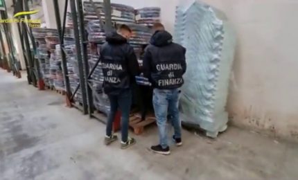 Torino, sequestrate scarpe false "Made in Italy" per 20 milioni