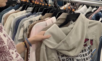 Confcommercio, consumi in discesa e inflazione verso il 10%