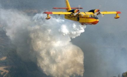 Un Canadair precipita a Linguaglossa mentre provava a spegnere un incendio